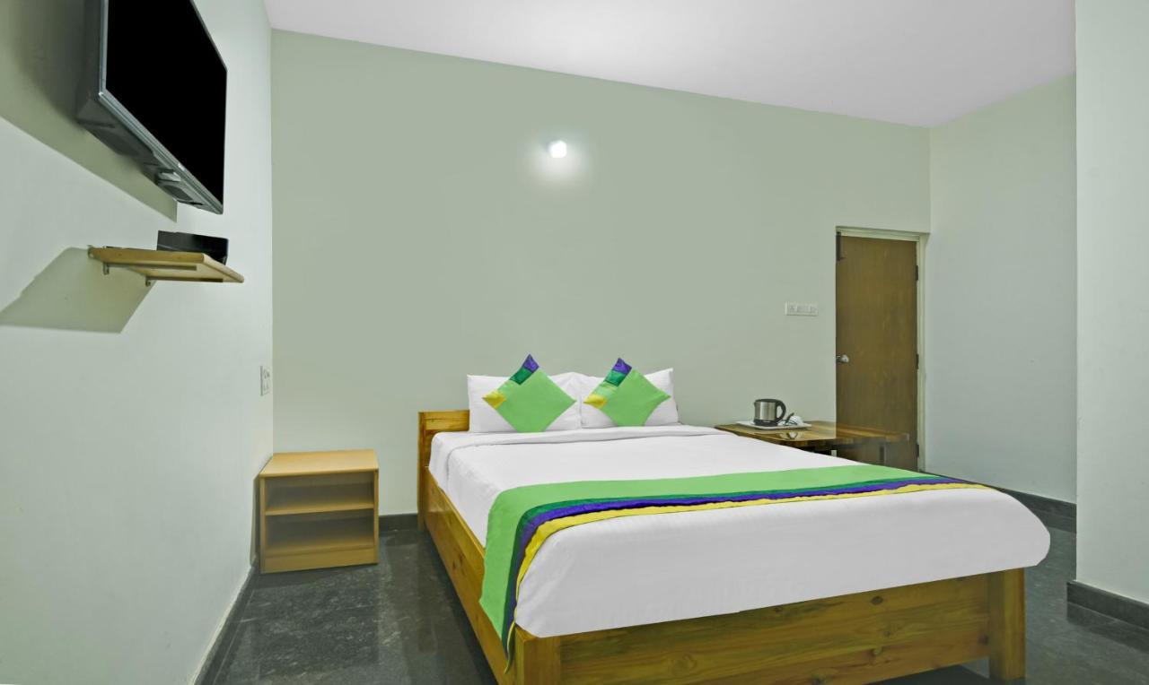 Treebo Trend Karan Residency Hotell Mysore Exteriör bild
