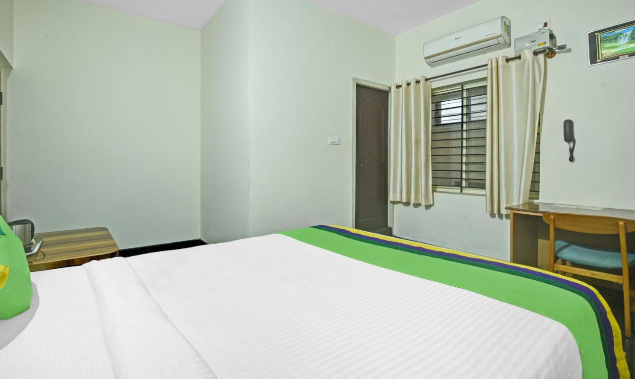Treebo Trend Karan Residency Hotell Mysore Exteriör bild
