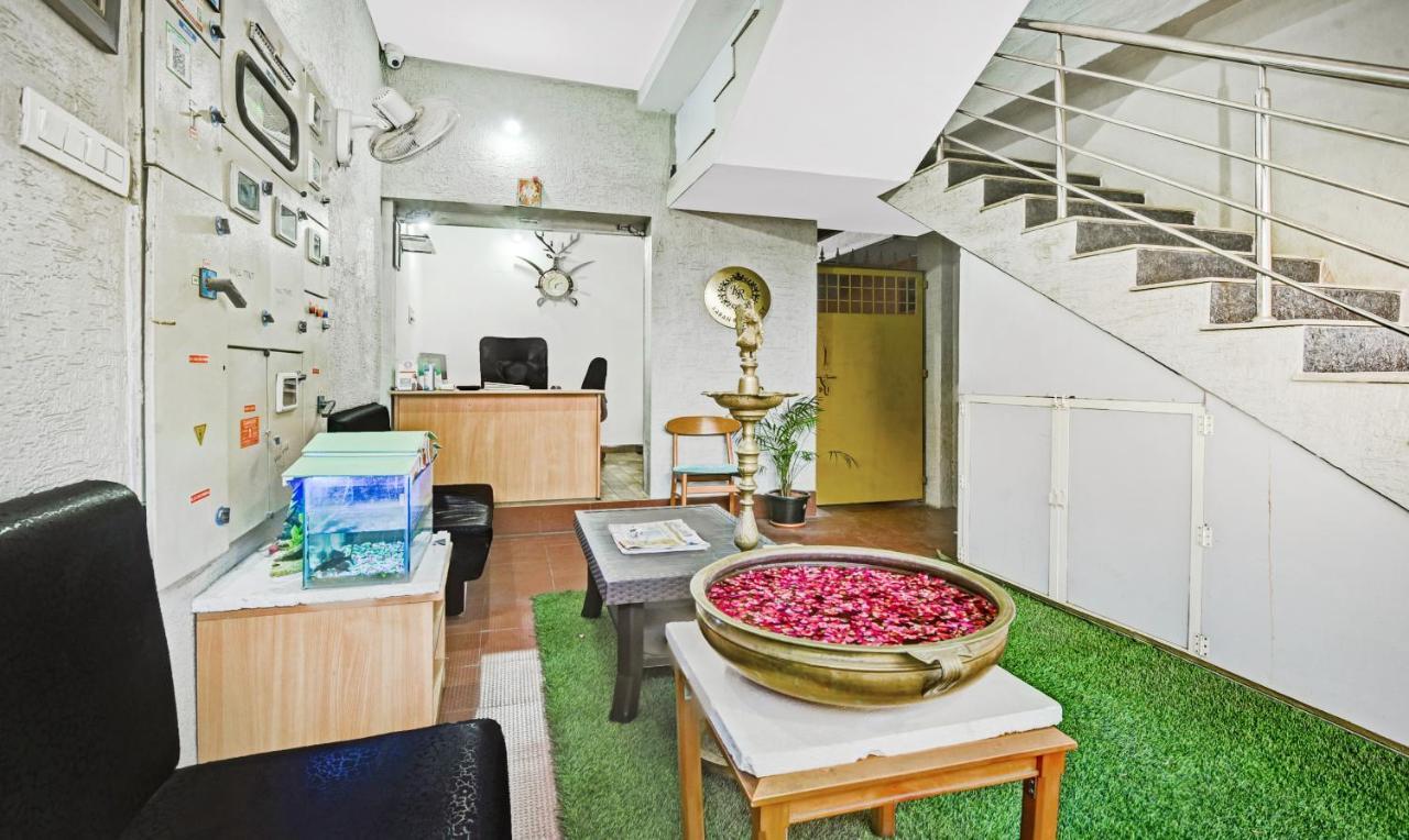 Treebo Trend Karan Residency Hotell Mysore Exteriör bild