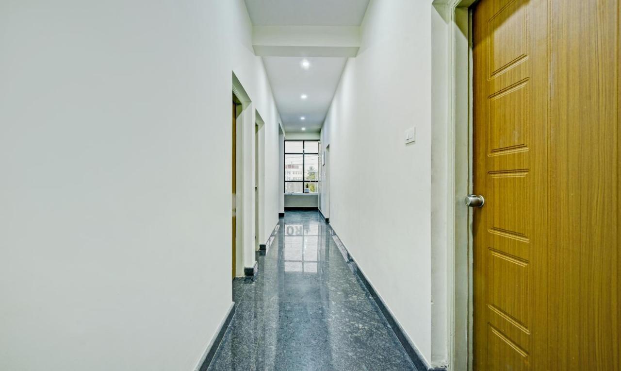 Treebo Trend Karan Residency Hotell Mysore Exteriör bild